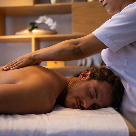 Galeria Plaza Monterrey Hotel Kültér fotó Massage