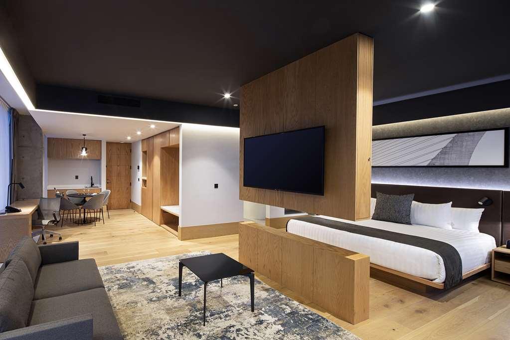 Galeria Plaza Monterrey Hotel Szoba fotó Suite